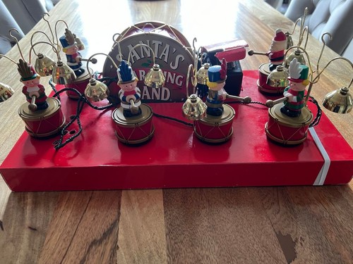 Christmas santa s marching - christmas,